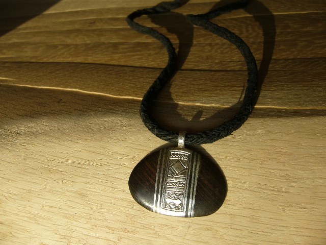[CL302] Collier Touareg Ebene Ovale