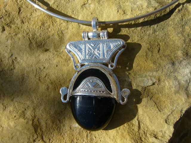[CL434] Collier Touareg Egourou Noir Tige V