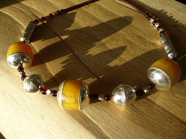 [CL404] Collier Touareg Ronds Agates