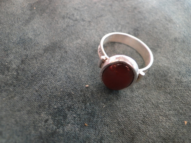 [BG309] Bague Touareg Agate Ovale Rouge Gravee