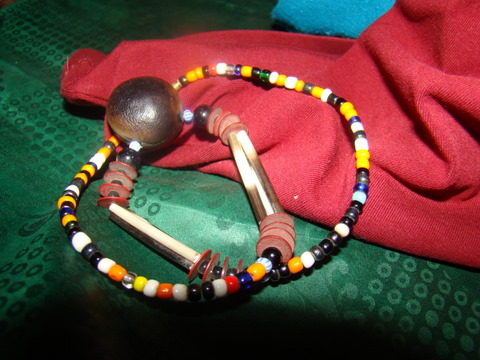 [BF19] Collier Graines, Perles et Coquillages 4